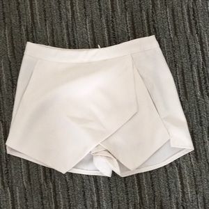 Off white skort